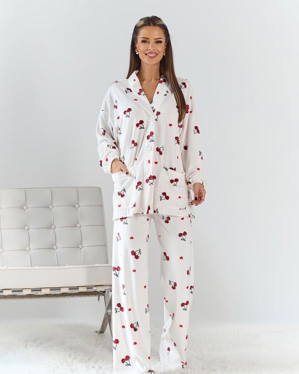 Домашній одяг велюр, колір молочний — фото товару KAMI STORE